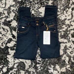 NWT B’Violet Columbiano Jeans
